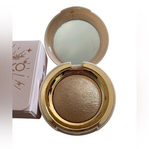 Kevin & Coco Baked Highlighter